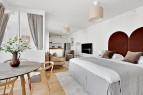 Spacious modern 1-bedroom apartment with a balcony in Copenhagen downtown